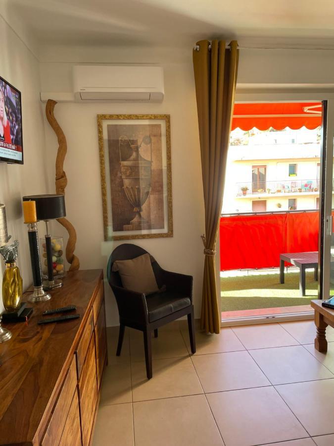 Charmant 2 Pieces Vue Sur Mer Et Monte-Carlo A Roquebrune Cap Martin Exterior foto
